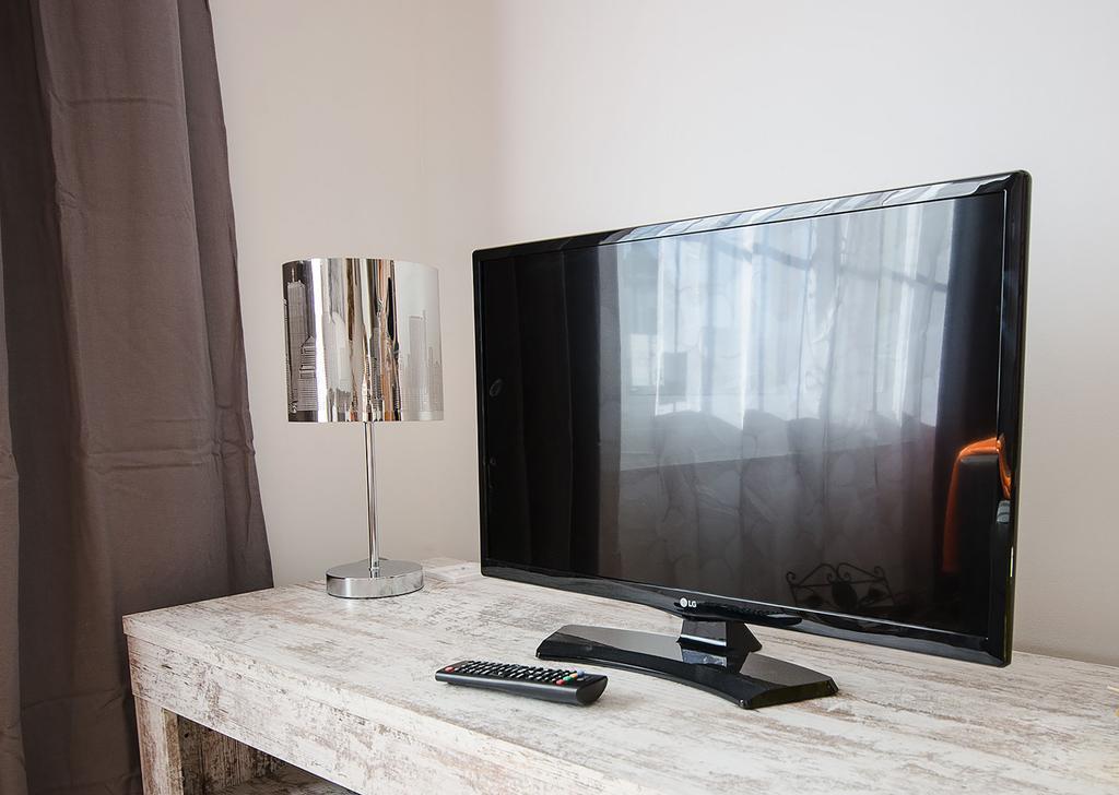 Oscar Apartments Estacion سيدجيس المظهر الخارجي الصورة